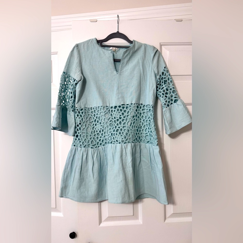 Tyler Boe Isla Woven Eyelet Split V-Neck Dress XS EUC